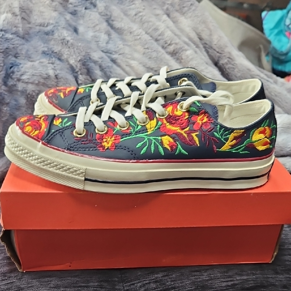 Converse Navy Floral Embroidered Low-Top Sneakers